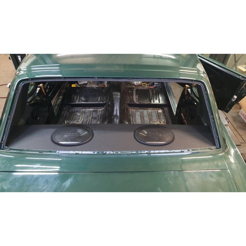 Subwoofer activ pentru a se potrivi sub scaunul unui Mustang 64-73