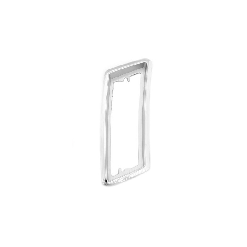 Lumini laterale cromate înainte de 70