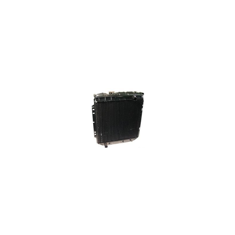 Radiator cu 3 caneluri pentru mașini cu 6 cilindri 67-69 Radiator cu 3 caneluri pentru mașini cu 6 cilindri 67-69